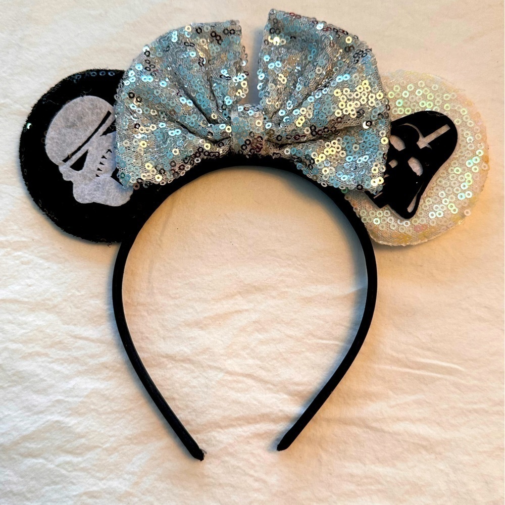 Star Wars Darth Vader/Stormtrooper Disney Mouse Ears Sequined w/Silver Bow *Rare